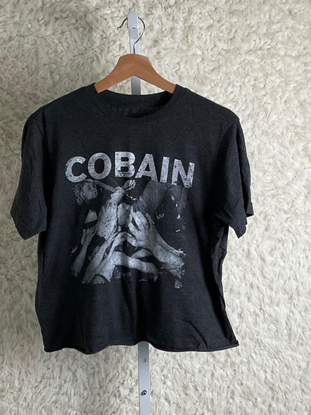KURT COBAIN WOMEN'S GRAPHIC T-SHIRT~SIZE SMALL!
